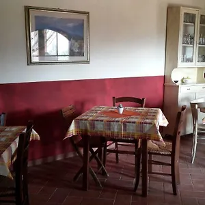 Santa Adriana Couette-café